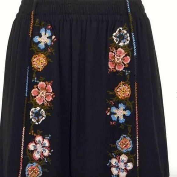 Chloe Embroidered crepe mini skirt navy size 8 - Picture 2 of 12